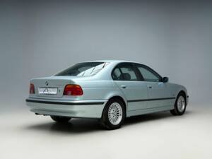 Bild 9/25 von BMW 540i (1998)