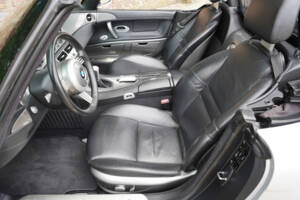 Image 13/50 of BMW Z8 (2000)