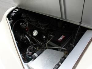Image 15/18 of Bristol 400 (1948)
