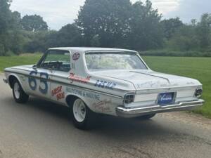 Image 11/22 of Plymouth Sport Fury (1963)