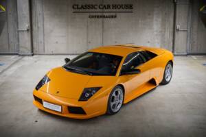 Image 16/99 of Lamborghini Murciélago (2003)