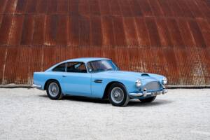 Image 11/56 of Aston Martin DB 4 (1960)
