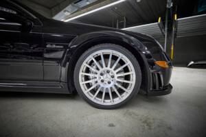 Bild 25/100 von Mercedes-Benz CLK 63 AMG Black Series (2007)
