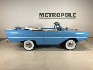 Image 2/25 of Amphicar 770 (1962)
