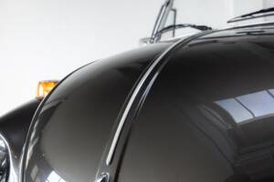 Bild 27/32 von Volkswagen Käfer 1303 LS (1978)