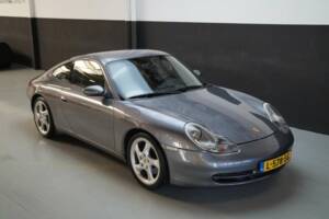 Bild 2/50 von Porsche 911 Carrera (2001)