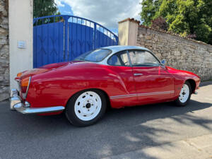 Imagen 3/8 de Volkswagen Karmann Ghia 1600 (1971)