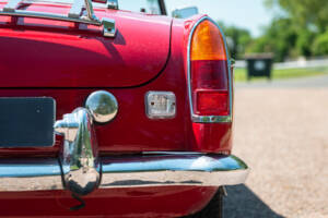 Bild 46/81 von MG MGC (1968)