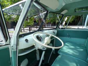 Bild 15/19 von Volkswagen T1 Samba 1.2 (1962)