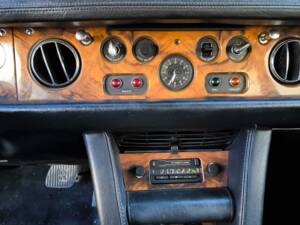 Bild 8/15 von Rolls-Royce Silver Shadow I (1969)