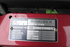 Afbeelding 12/24 van Mercedes-Benz 500 SL (1991)
