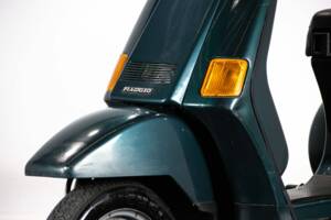 Bild 21/50 von Piaggio Vespa Cosa 150 (1990)