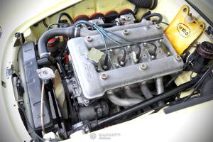 Image 23/49 of Alfa Romeo Giulia 1600 Spider (1964)