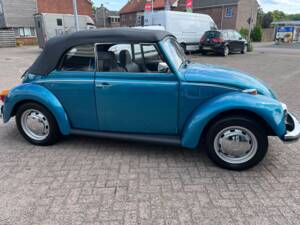 Image 37/68 de Volkswagen Coccinelle 1302 LS (1972)