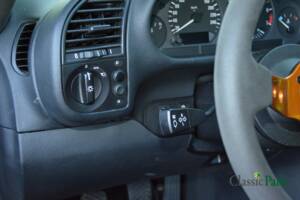 Image 29/50 de BMW 323i (1998)