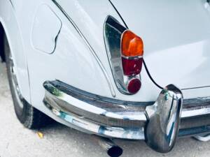 Bild 18/34 von Jaguar Mk II 2.4 (1961)