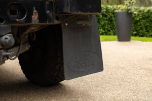 Image 7/43 of Land Rover Defender 90 (2010)