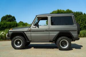 Image 13/50 de Mercedes-Benz 280 GE (SWB) (1981)