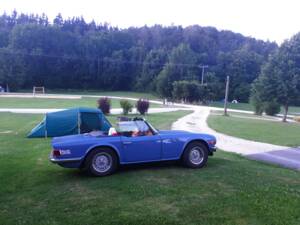 Image 6/51 of Triumph TR 6 (1975)