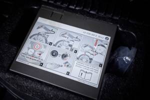 Image 68/100 of BMW M3 (2006)