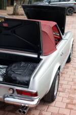 Image 12/20 de Mercedes-Benz 230 SL (1965)