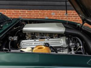 Bild 74/92 von Aston Martin V8 Volante X-Pack (1989)