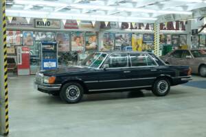 Image 4/50 de Mercedes-Benz 450 SE (1973)