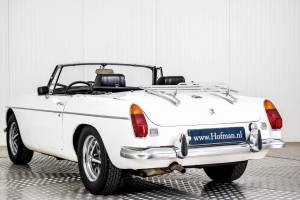 Bild 20/50 von MG MGB (1973)