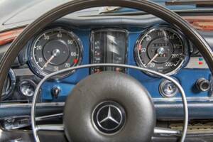 Image 20/20 of Mercedes-Benz 280 SL (1969)