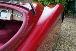 Bild 49/50 von Jaguar XK 120 OTS (Alu) (1949)