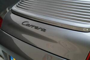 Image 13/50 of Porsche 911 Carrera (2001)