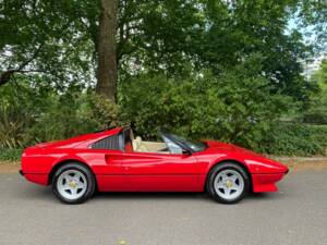 Image 29/50 of Ferrari 308 GTS (1978)
