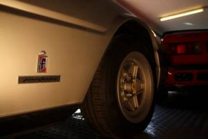 Immagine 33/34 di Ferrari 400 GT/4 2+2 (1977)