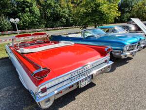 Bild 2/22 von Oldsmobile Super 88 (1959)