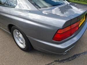 Bild 20/26 von BMW 850i (1991)