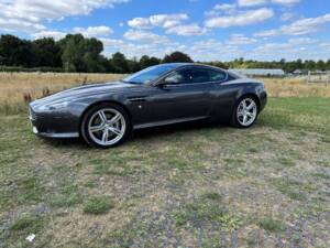 Bild 8/30 von Aston Martin DB 9 (2009)