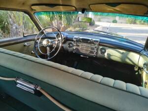 Bild 23/61 von Buick 50 Super Riviera Hardtop (1952)