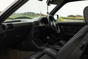 Image 2/50 of BMW 325i (1990)