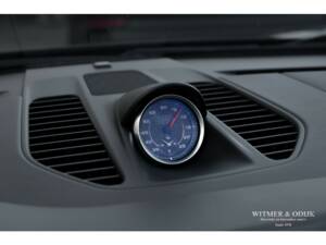 Bild 31/36 von Porsche 911 Carrera 4S (2016)