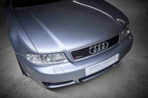 Imagen 49/100 de Audi RS4 Avant (2001)