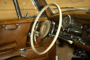 Bild 14/19 von Mercedes-Benz 300 d (1961)