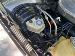Image 32/50 of Mercedes-Benz 420 SL (1989)