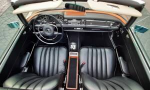 Immagine 13/16 di Mercedes-Benz 280 SL (1970)