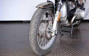 Image 33/91 of BMW R 90 S (1975)
