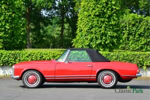 Image 7/50 de Mercedes-Benz 230 SL (1964)