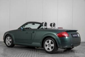 Immagine 13/50 di Audi TT 1.8 T (2001)