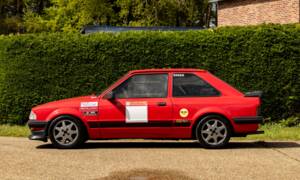 Bild 2/50 von Ford Escort XR3i (1982)