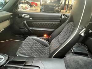 Bild 47/50 von Porsche 911 Carrera 4 (2007)