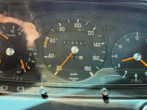 Bild 9/21 von Mercedes-Benz 300 TD (1978)