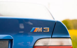 Image 32/72 of BMW M3 (1998)